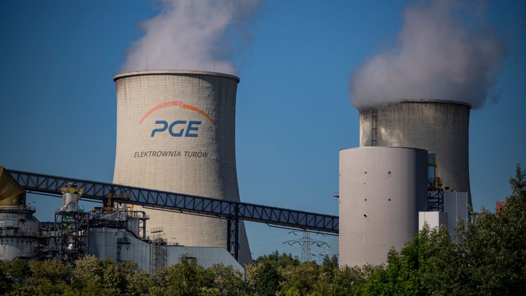 Poland keeps coal phase-out target as top utility PGE seeks quicker ...