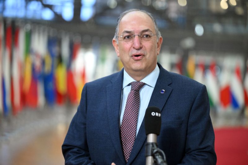 EU report 'sounds alarm' on dire state of world's oceans