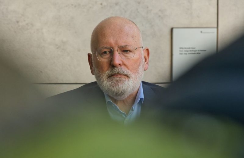 European socialists face identity crisis in Amsterdam