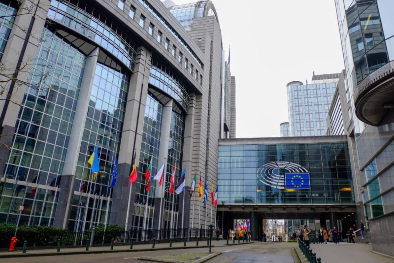 JURI committee MEPs to vote on suing Commission over patent proposal withdrawal