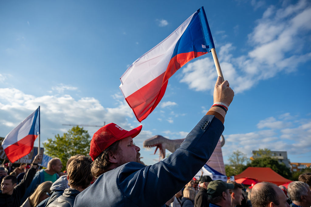 Anti-EU online disinformation floods Czechia before elections