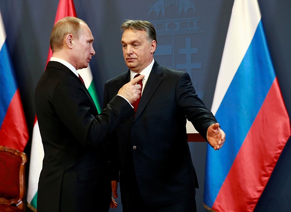 EU blows hot and cold over Trump-Putin summit in Budapest