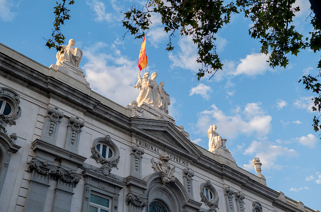 Spain paralysed as judicial probes take centre stage