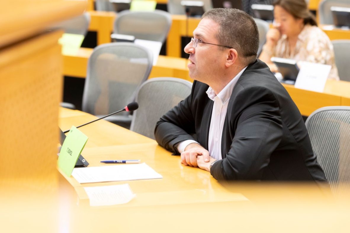 Big pharma data, EU stockpile: Parliament’s asks for the Critical Medicines Act