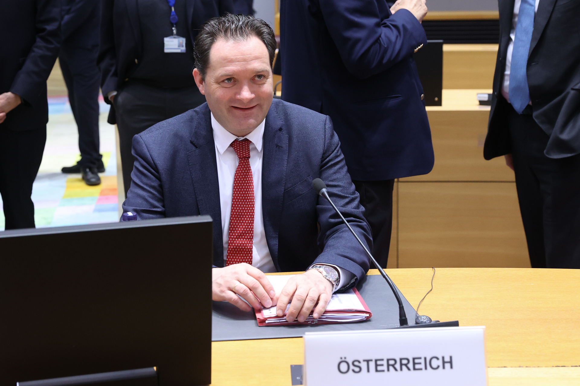 Austria to push for ‘stop-the-clock’ on deforestation rules at Council