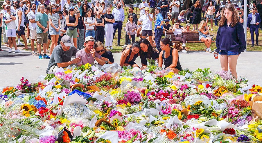 Slovak, Hungarian nationals among Bondi Beach attack victims