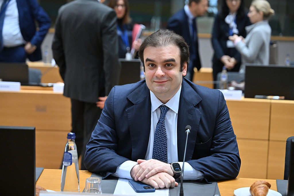 Greece hails Eurogroup win as EU funds scandals weigh on government