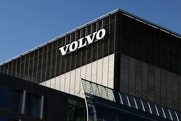 Volvo Cars pauses battery factory after fruitless partner search