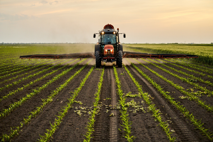 EU fertiliser plan draws scepticism from farmers and industry [Advocacy Lab]