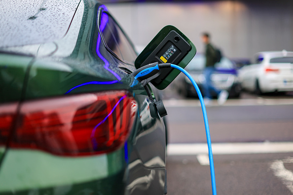 France, Spain and allies say EU must stick to pro-electric car policy