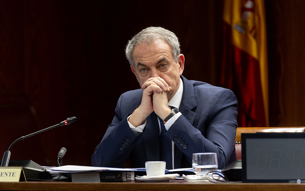 Spanish court opens new Zapatero probe over €1.3m jewellery haul