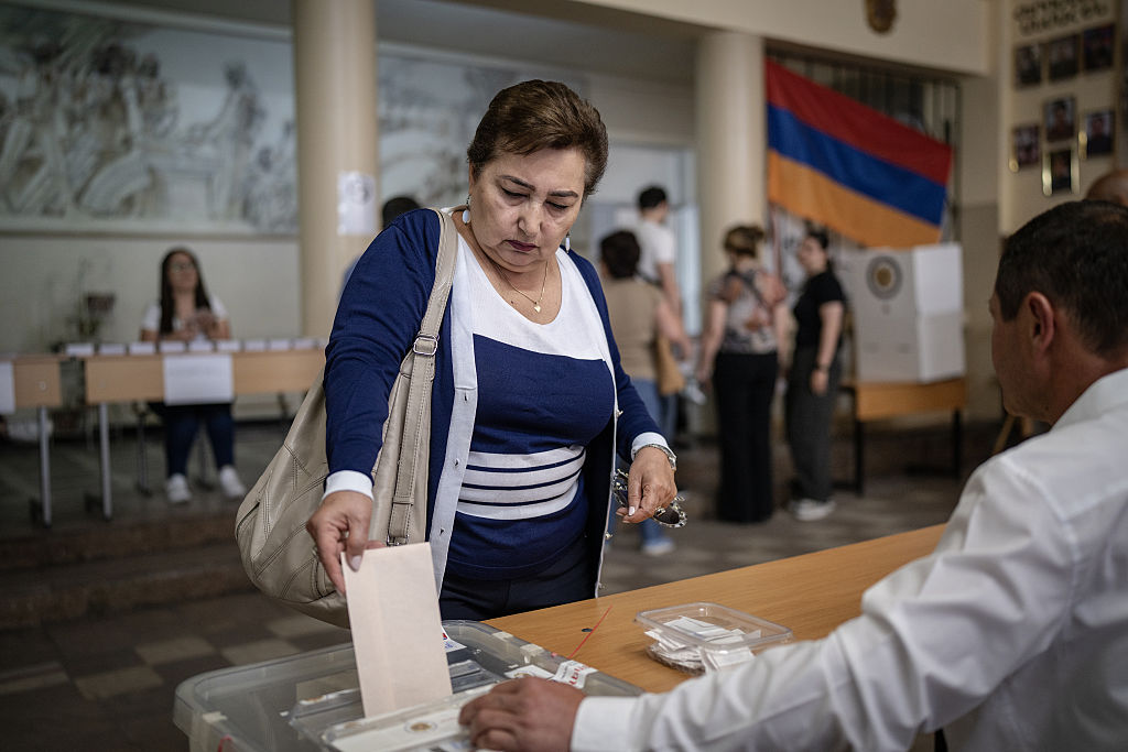 Armenia PM heads for win to cement Westward shift