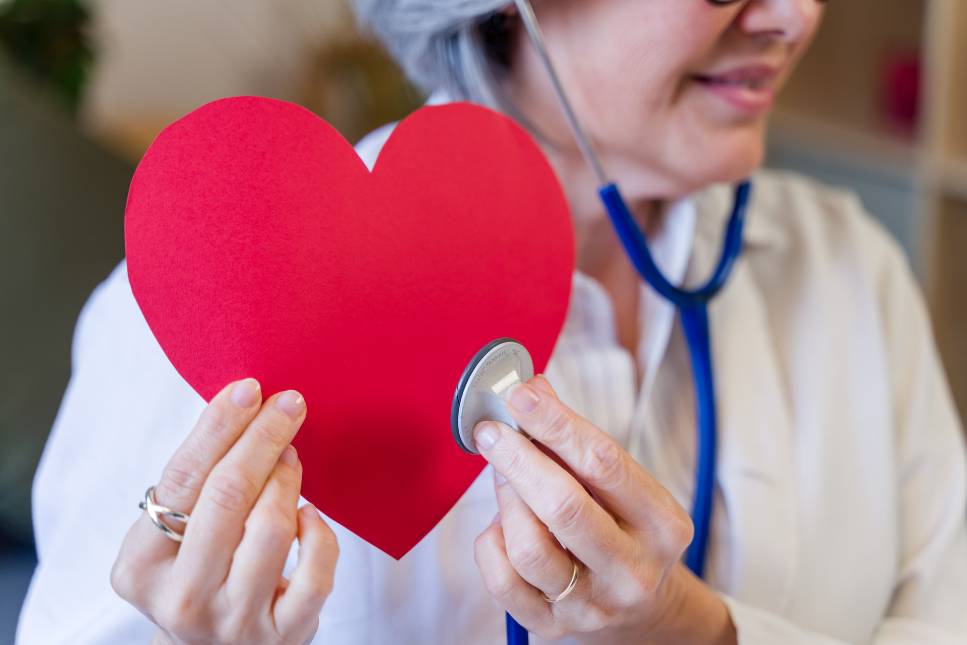 Health is strongest indicator of Europe’s quality of life, EU barometer shows