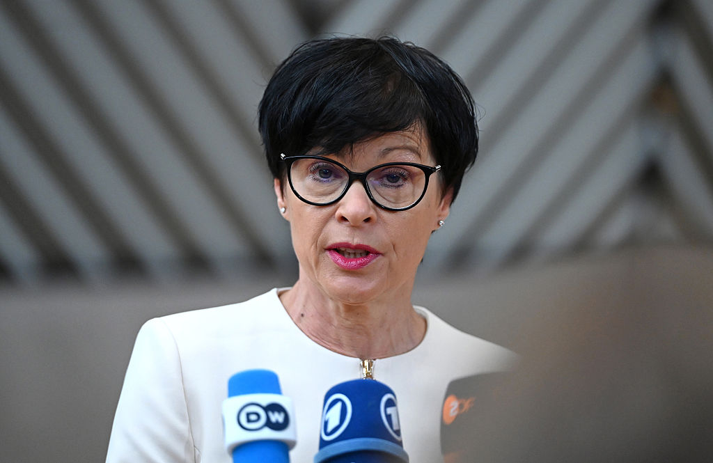 Serbia's EU membership bid hits the wall