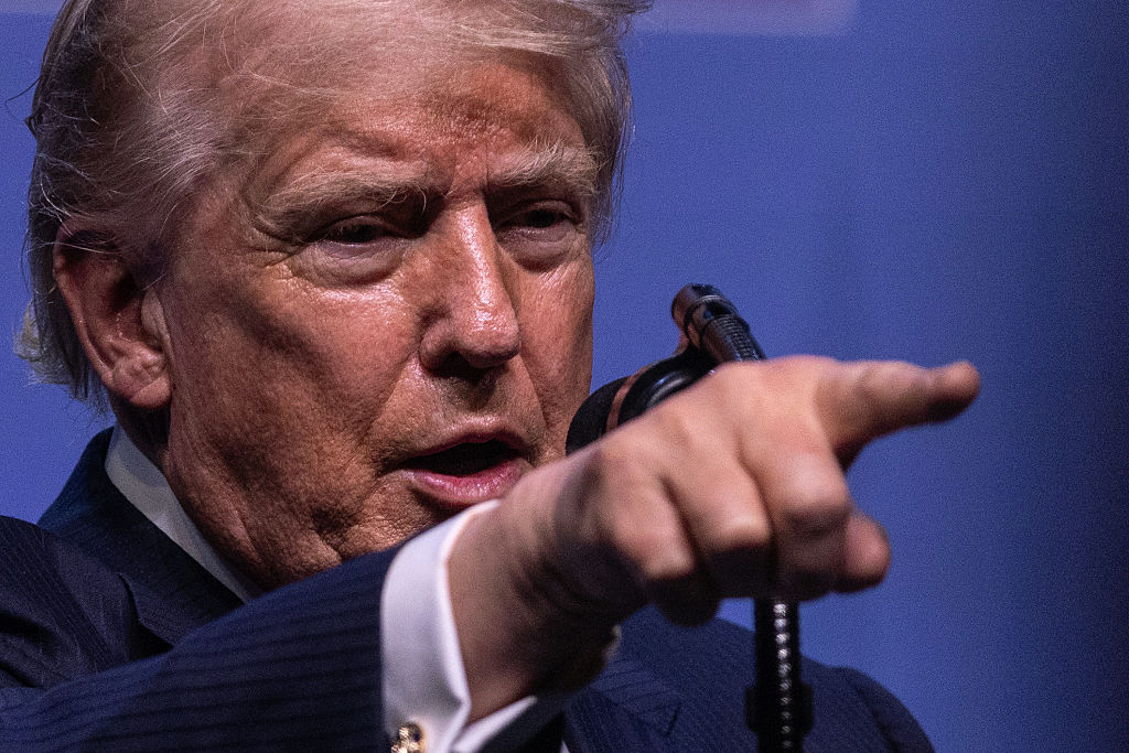 Trump says EU to pay 'very big price' for Google fine | Euractiv