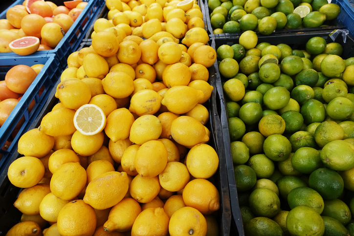 Commission expects new pesticide rules to raise food prices
