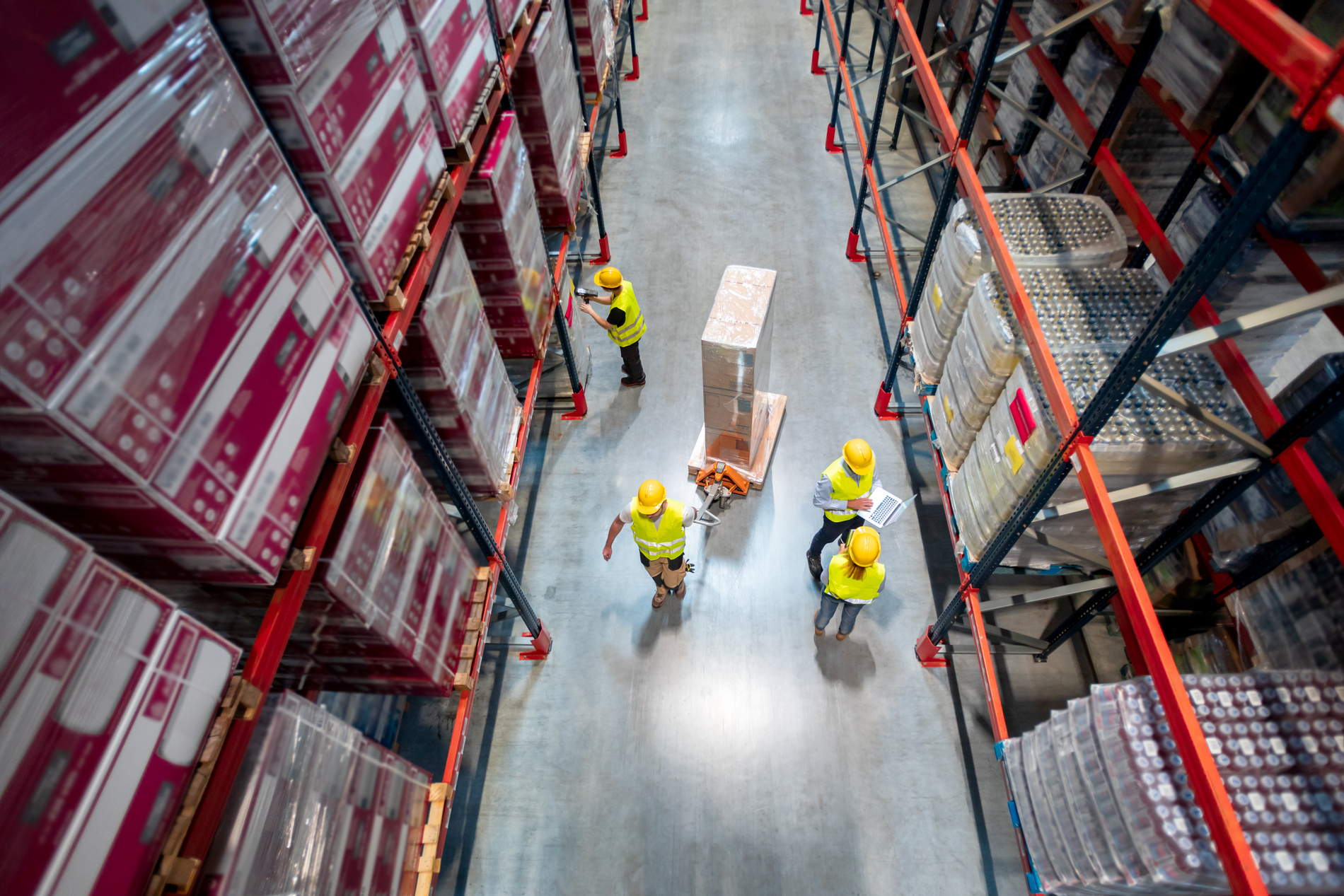European Small Firms Report Hiring, Added Capacity After Selling on Temu