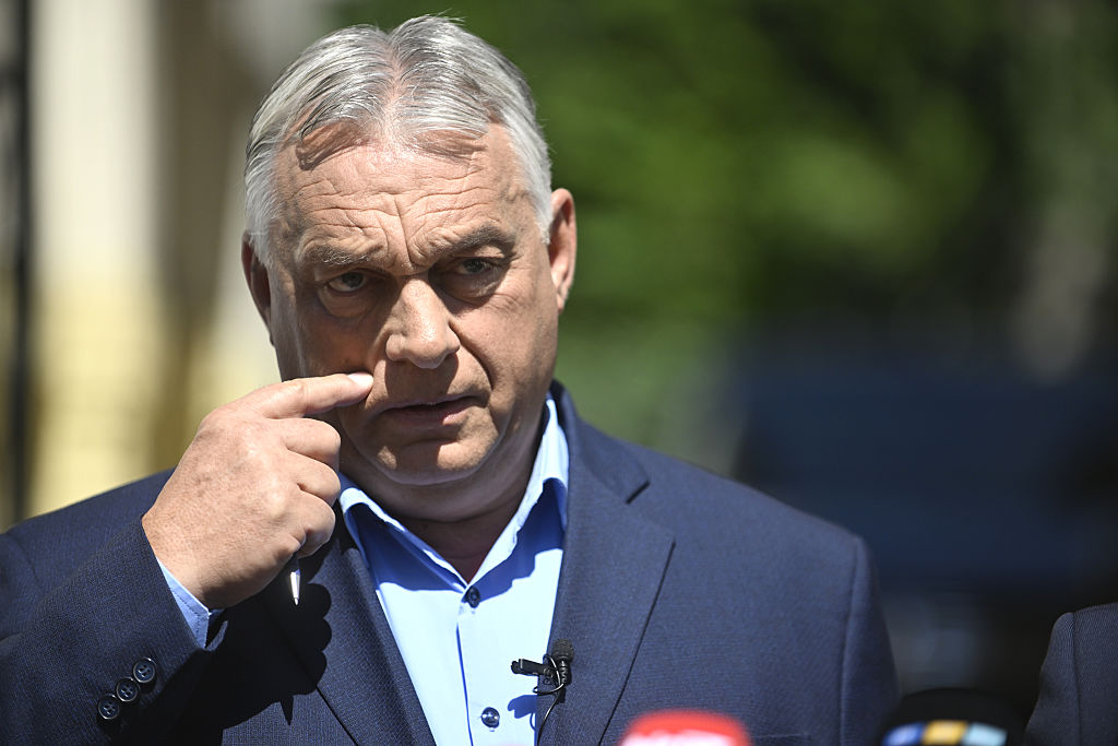 Orbán accused of 'violence against public officials'