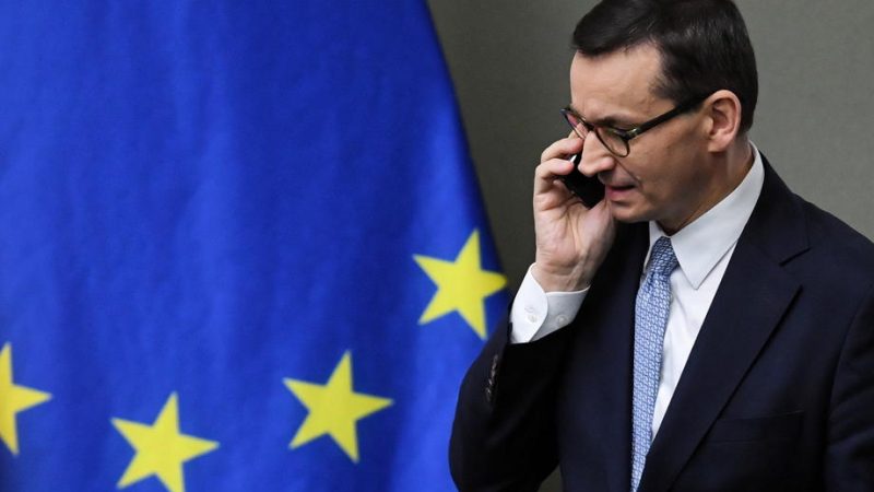 Rule-of-law split looms over Poland's ruling coalition – EURACTIV.com - Vimarsana News