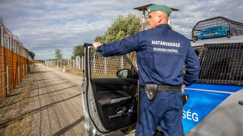 Over 200,000 illegal pushbacks at EU external borders, says report - Vimarsana News