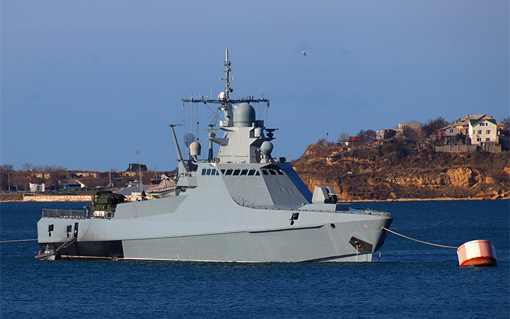 Ukraine greift russische Kriegsschiffe im Schwarzen Meer an und zerstört ...