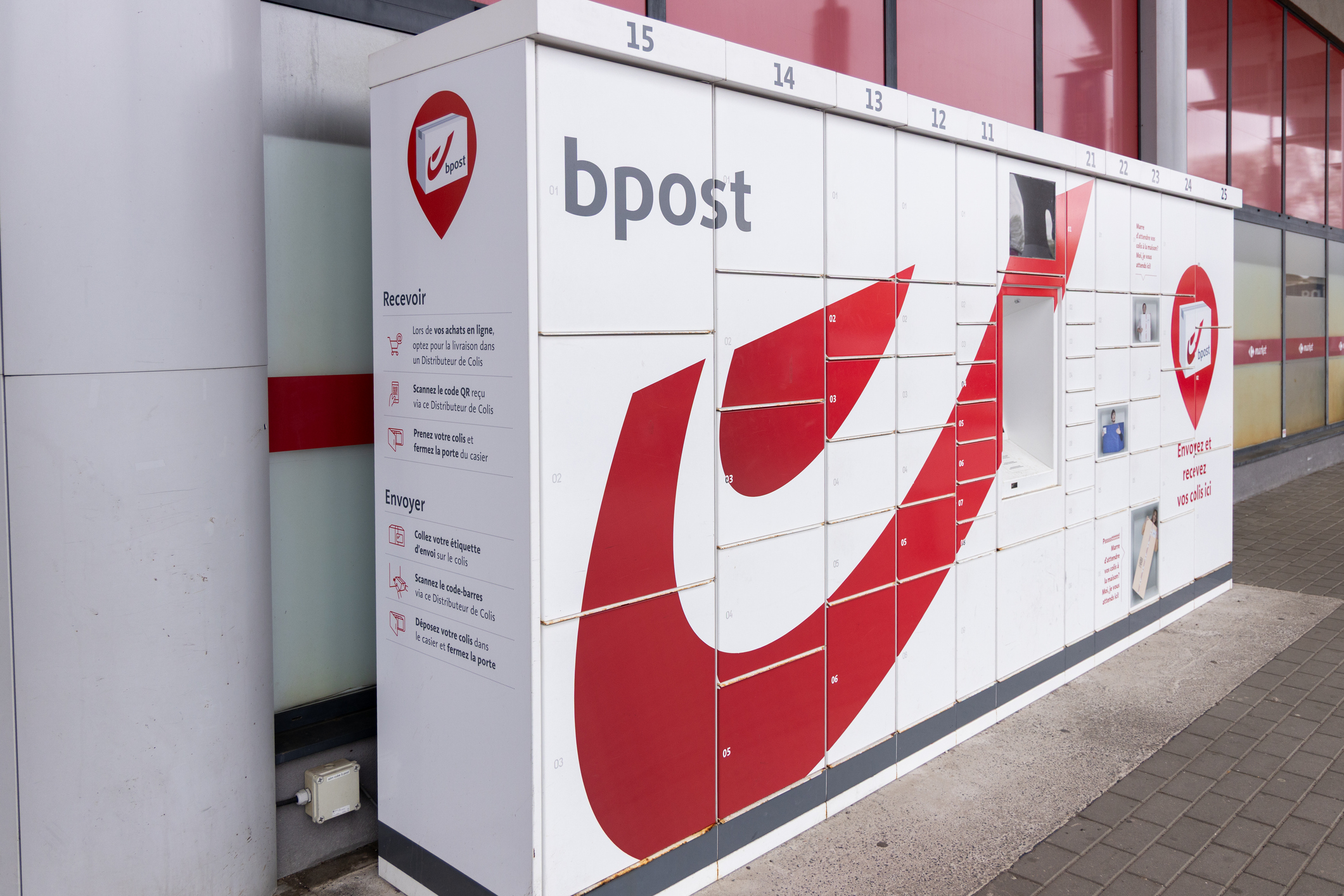European postal operators halt US parcel shipments over tax uncertainty